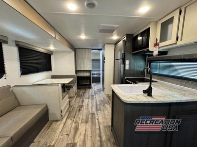 2025 Dutchmen Aspen Trail LE - Photo 13