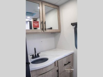 2026 Grand Design Imagine XLS - Photo 29