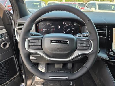 2026 Jeep Grand Wagoneer — photo 18 view