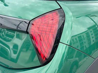 2025 MINI Hardtop 2 Door — photo 24 view