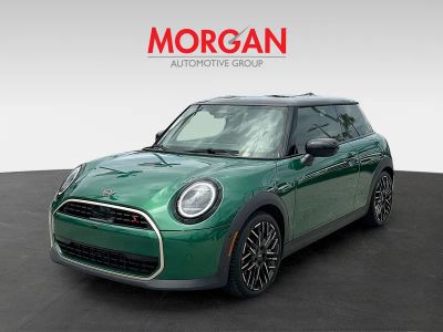 2025 MINI Hardtop 2 Door — rear three-quarter view