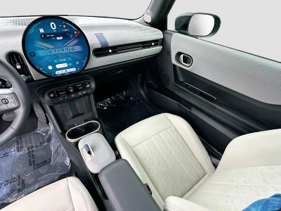 2025 MINI Hardtop 2 Door — photo 21 view