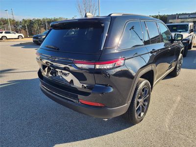 2026 2025 Jeep Grand Cherokee - Photo 5