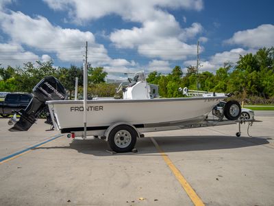 2012 Frontier 180 - Photo 2