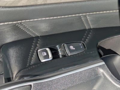 2024 Kia Sorento — photo 16 view