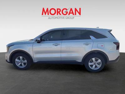 2026 Kia Sorento — side profile view