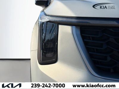 2026 Kia Sorento — photo 8 view