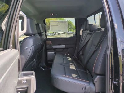 2026 Ford F-250SD — photo 13 view