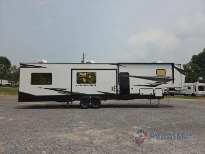 2027 Prime Time RV Crusader — photo 9 view