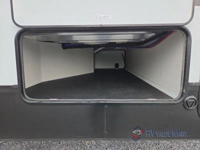 2027 Prime Time RV Crusader — photo 12 view