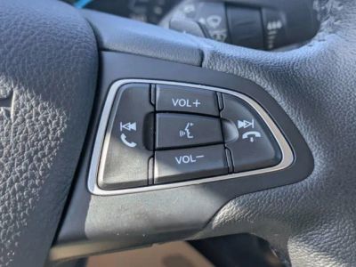 2017 Ford Escape — photo 25 view