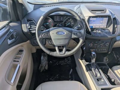 2017 Ford Escape — photo 16 view