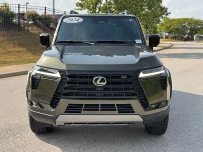 2024 Lexus GX - Photo 8