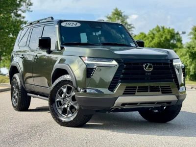 2024 Lexus GX - Photo 2