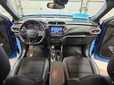 2023 Chevrolet Trailblazer — photo 12 view