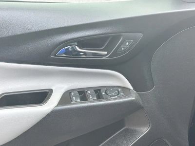 2024 Chevrolet Equinox — photo 14 view