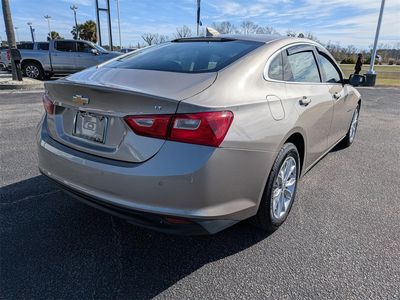 2024 Chevrolet Malibu - Photo 3