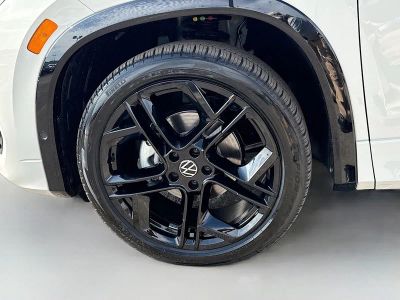 2026 Volkswagen Tiguan — photo 42 view