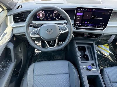 2026 Volkswagen Tiguan — photo 17 view