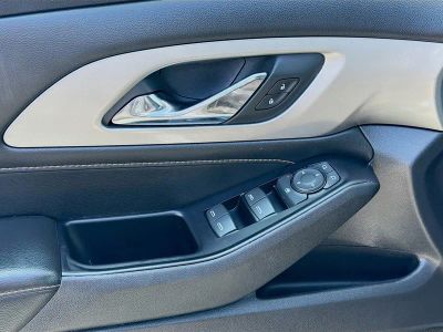 2018 Chevrolet Traverse — photo 17 view