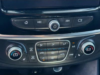 2018 Chevrolet Traverse — photo 15 view