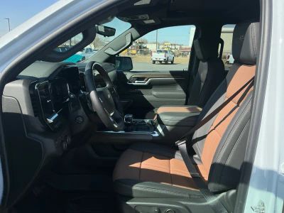 2026 Chevrolet Silverado 1500 — photo 10 view