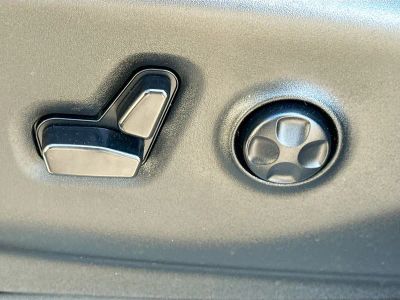 2024 Chrysler Pacifica — photo 25 view