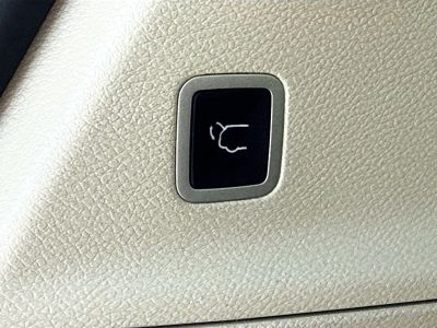 2024 Chrysler Pacifica — photo 13 view