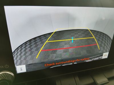 2024 Toyota RAV4 - Photo 16
