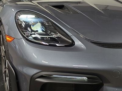 2024 Porsche 718 Spyder - Photo 12