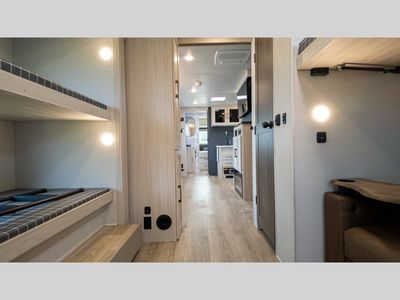 2026 Forest River RV Surveyor Legend - Photo 18