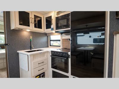 2026 Forest River RV Surveyor Legend - Photo 28