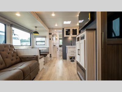 2026 Forest River RV Surveyor Legend - Photo 43