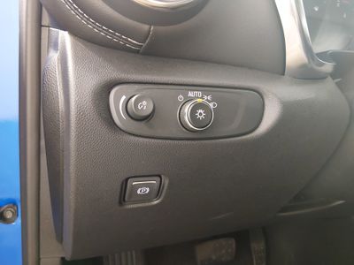 2025 Chevrolet Blazer - Photo 13