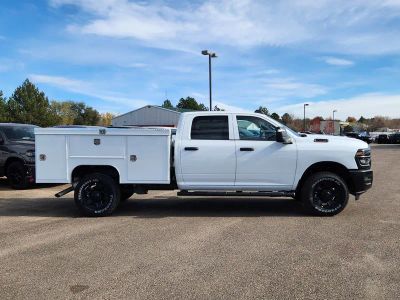2026 RAM 2500 — side profile view