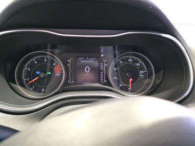 2021 Jeep Cherokee — photo 10 view