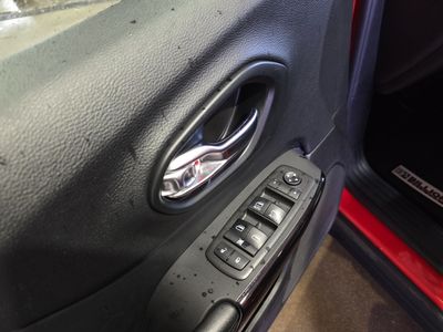 2021 Jeep Cherokee — photo 20 view