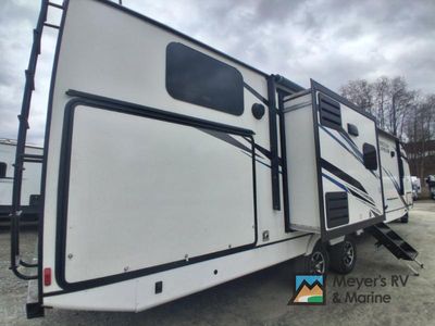2022 Coachmen RV Freedom Express - Photo 5