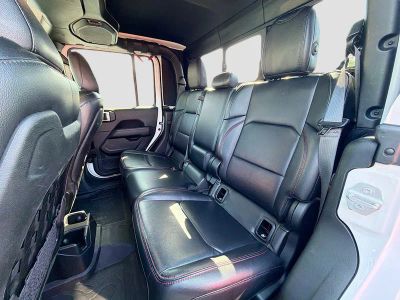 2021 Jeep Gladiator — photo 21 view