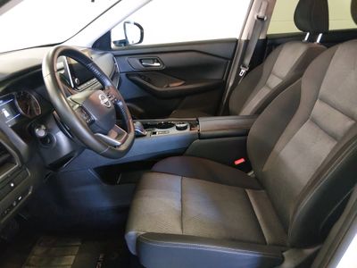2025 Nissan Rogue - Photo 16