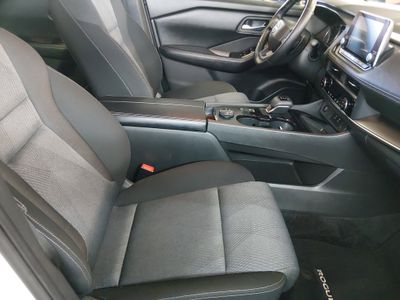 2025 Nissan Rogue - Photo 21