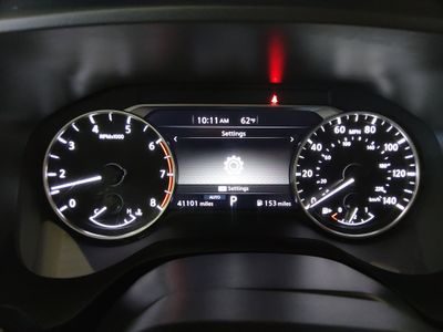 2025 Nissan Rogue - Photo 11