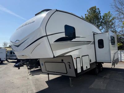 2024 Keystone RV Cougar Sport - Photo 2