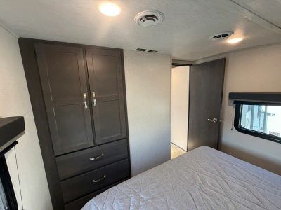 2024 Keystone RV Cougar Sport - Photo 13