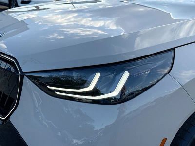 2026 BMW X3 — photo 9 view
