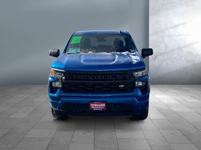 2022 Chevrolet Silverado 1500 — front three-quarter view