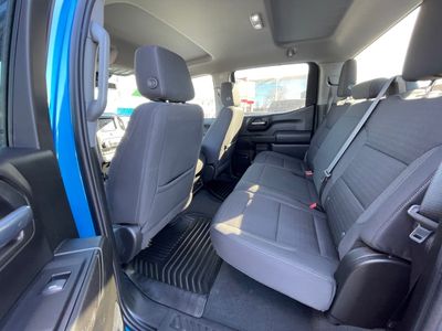2022 Chevrolet Silverado 1500 — photo 11 view