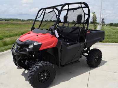 2026 Honda Pioneer 700 — side profile view