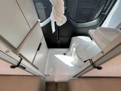2027 Thor Motor Coach TRANQUILITY — photo 16 view