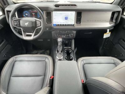 2026 Ford Bronco — photo 11 view
